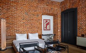 Brick Design Hotel